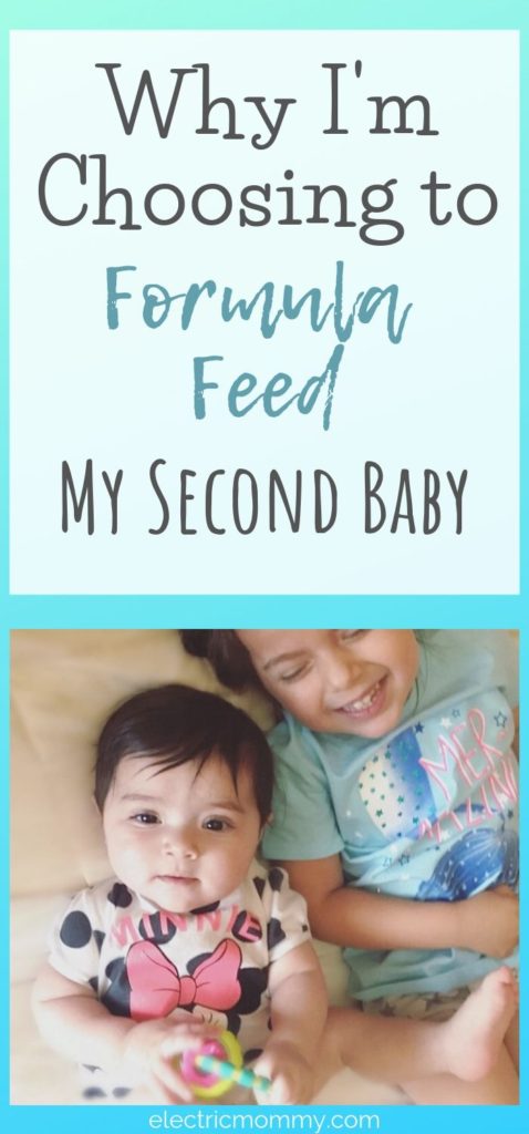 Deciding whether or not to breastfeed your child is not an easy decision. I decided not to breastfeed my second daughter. It was the right thing for me and my family and here's why! | Are Formula Fed Babies Healthy? | Formula vs Breastfeeding #formulafeeding #newbornbaby #breastfeeding #pregnancy #fedisbest #baby #newborn #feedingschedule